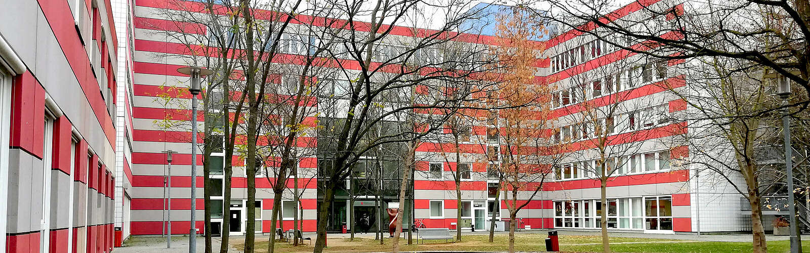 Hochschule für Wirtschaft und Recht, Gebäude 6B,
        
    

        Foto: Tourismusverband Dahme-Seen e.V./Pauline Kaiser