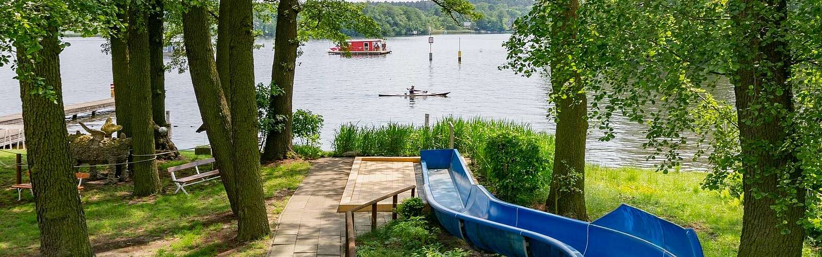 Rutsche im Strandbad Neue Mühle in Königs Wusterhausen,
        
    

        Foto: TMB Fotoarchiv/Steffen Lehmann