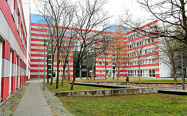 Hochschule für Wirtschaft und Recht, Gebäude 6B