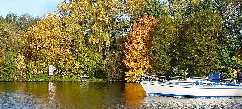Segelboot_Herbst