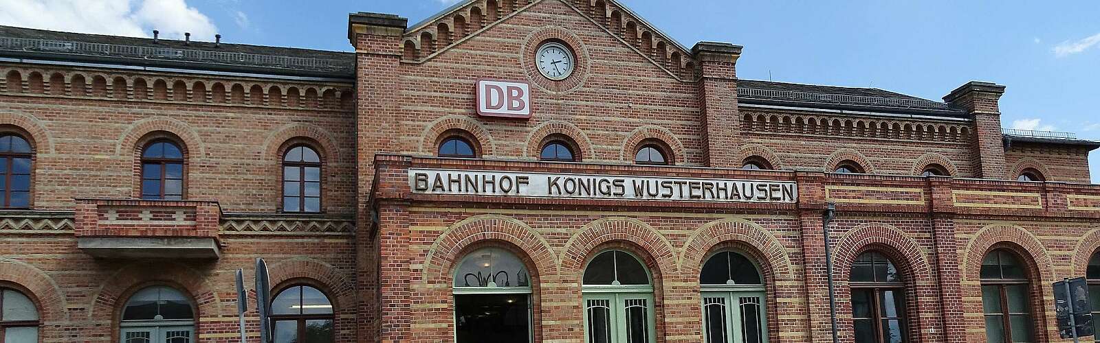 Bahnhof Königs Wusterhausen,
            
        
                Foto: Tourismusverband Dahme-Seenland e.V./Petra Förster