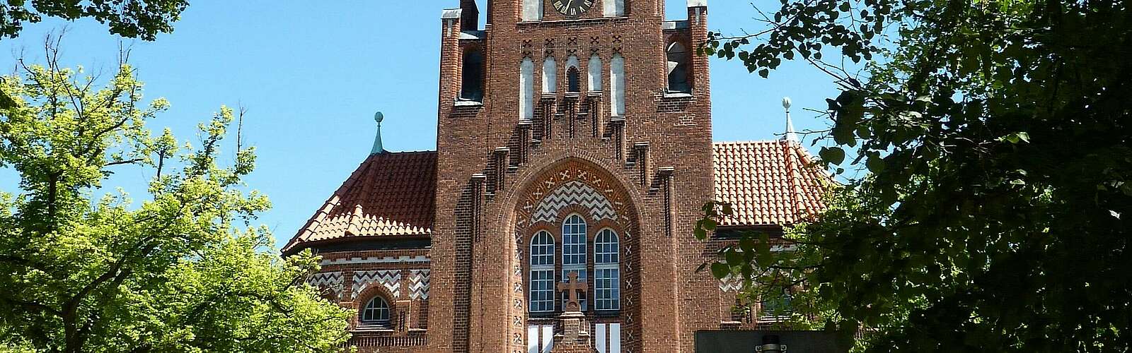 Ev. Kirche am Händelplatz in Eichwalde,
            
        
                Foto: Tourismusverband Dahme-Seenland e.V./Petra Förster