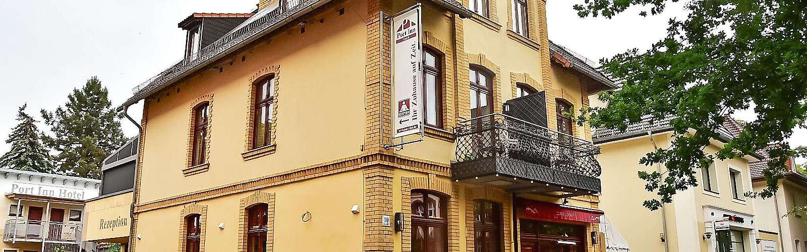 Außenansicht Hotel Port Inn