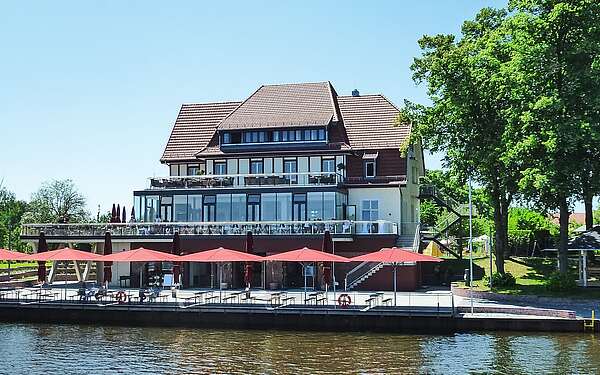 Villa am See